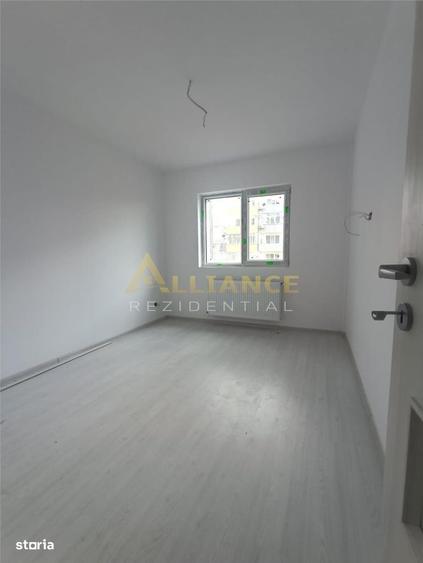 Apartament cu 2 camere decomandat în Apărătorii Patriei