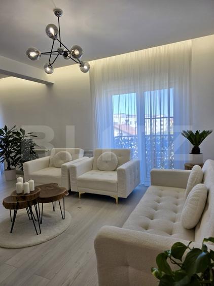 Apartament cu 4 camere decomandat, mobilat în Unirii