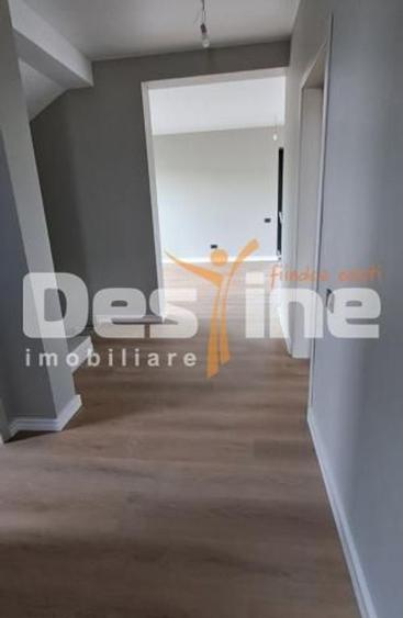 Casă cu 4 camere cu Teren 394 Mp în Miroslava