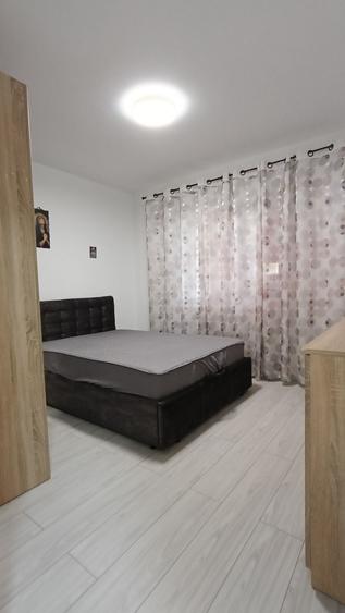 Apartament cu 2 camere decomandat în Exterior Vest