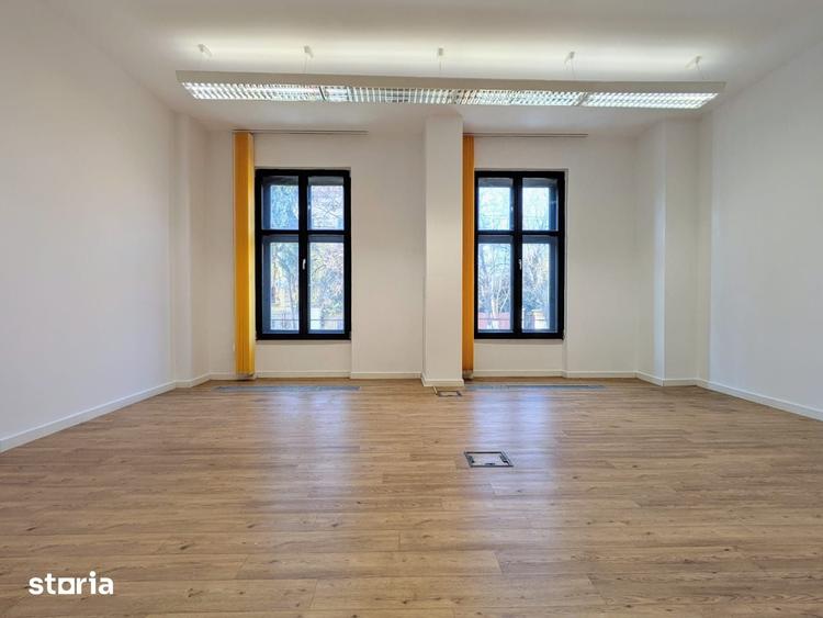 Spațiu comercial, de 100 mp, în Șagului