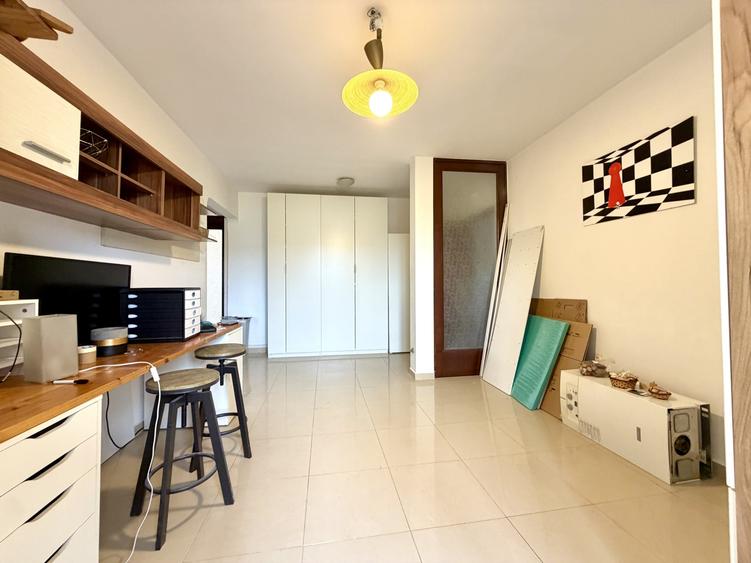 Apartament cu 2 camere semidecomandat, mobilat în Bucovina