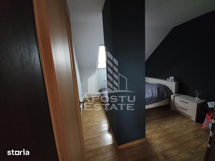 Apartament cu 4 camere decomandat în Bălcescu
