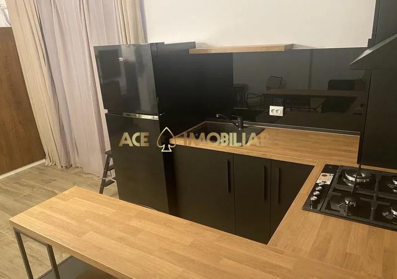 Garsonieră decomandată, mobilată în Foișorul de Foc
