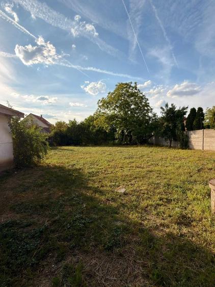 Casa cu teren, cu potential imobiliar deosebit, zona semicentrala Satu Mare, teren intravilan generos de 9 ari si o constructie existenta - 7