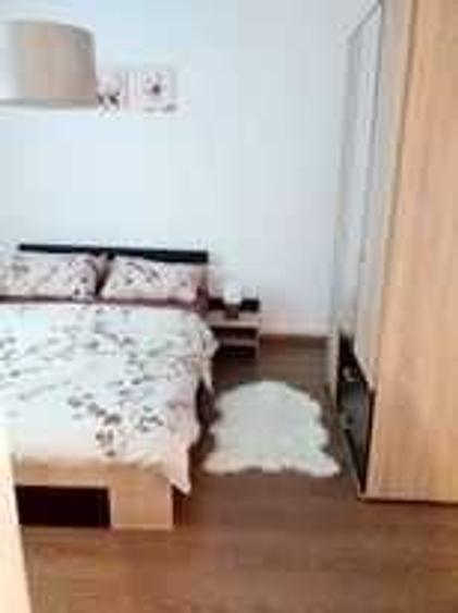 Apartament cu 2 camere decomandat în Cornișa
