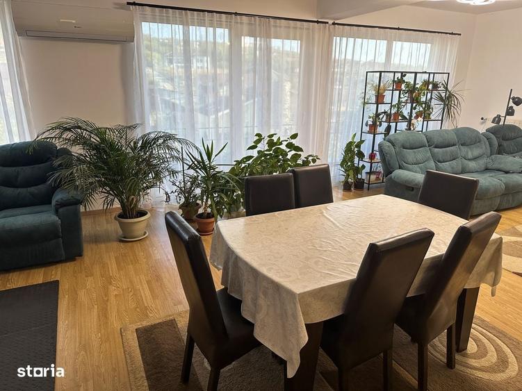 Casă cu 4 camere cu Teren 1219 Mp în Sud