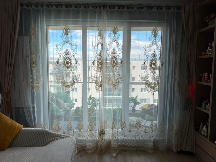 Apartament cu 3 camere decomandat în Prelungirea Ghencea