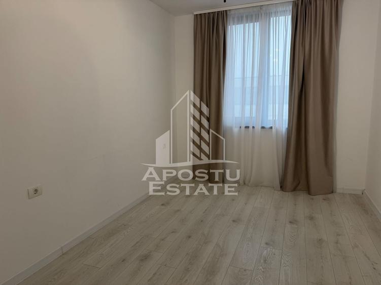 Duplex cu 5 camere cu Canalizare în Mehala