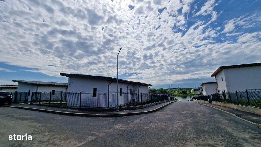 Casă cu 3 camere în Tâncăbești