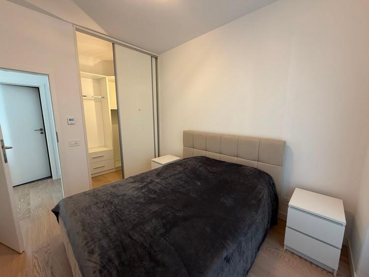 Apartament cu 2 camere semidecomandat în Pipera