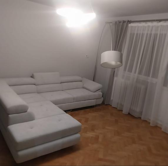 Apartament cu 2 camere în Cetate