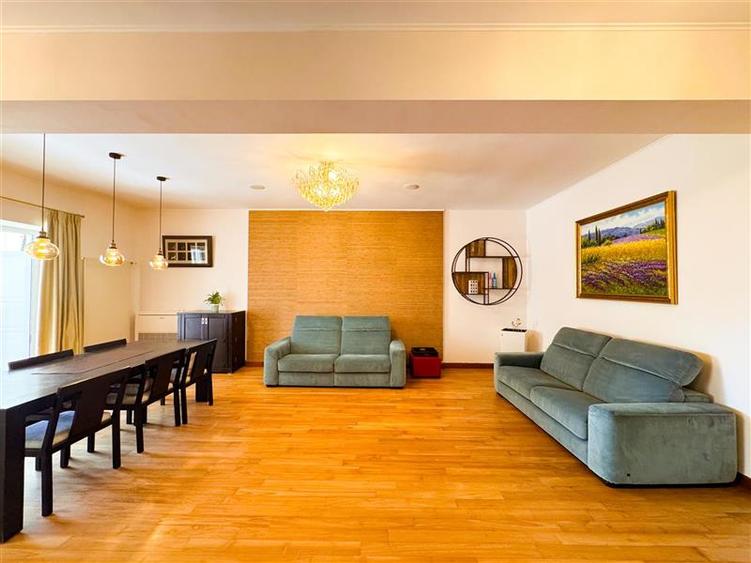 Apartament cu 4 camere decomandat, mobilat în Herăstrău