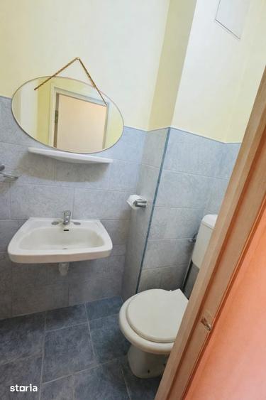 Apartament cu 3 camere semidecomandat în Malul Mureșului