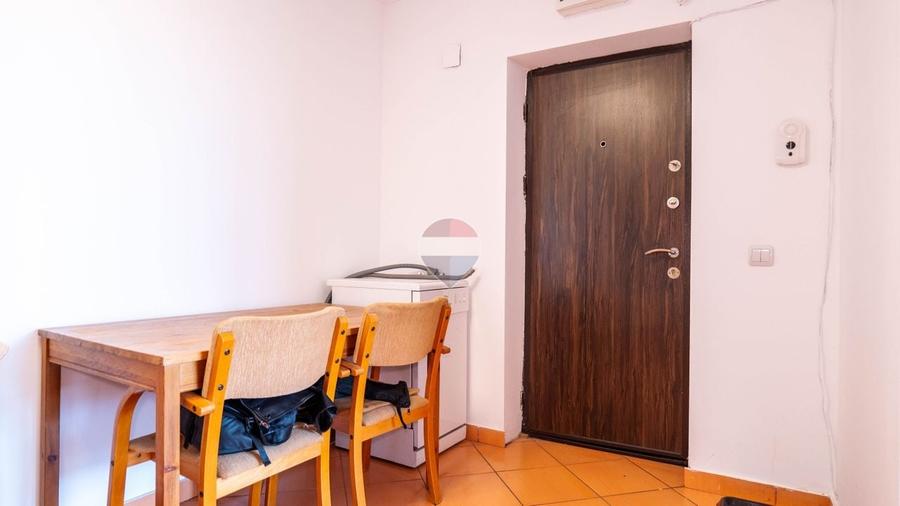 Apartament cu 2 camere decomandat, mobilat în Vitan-Bârzești