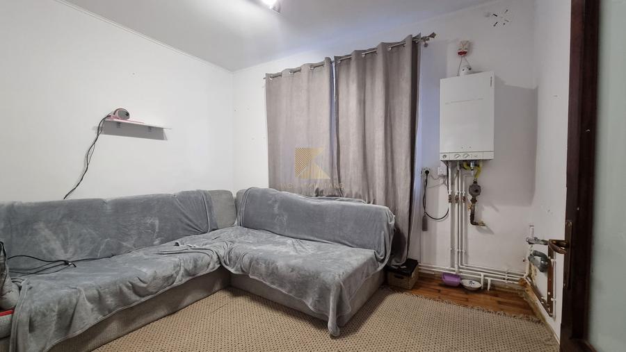 Spațiu comercial, de 100 mp, în Florilor