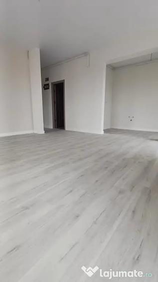Apartament cu 2 camere decomandat în Tomis Plus