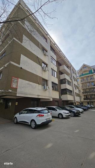 Apartament cu 2 camere decomandat în Central — fotografia 2