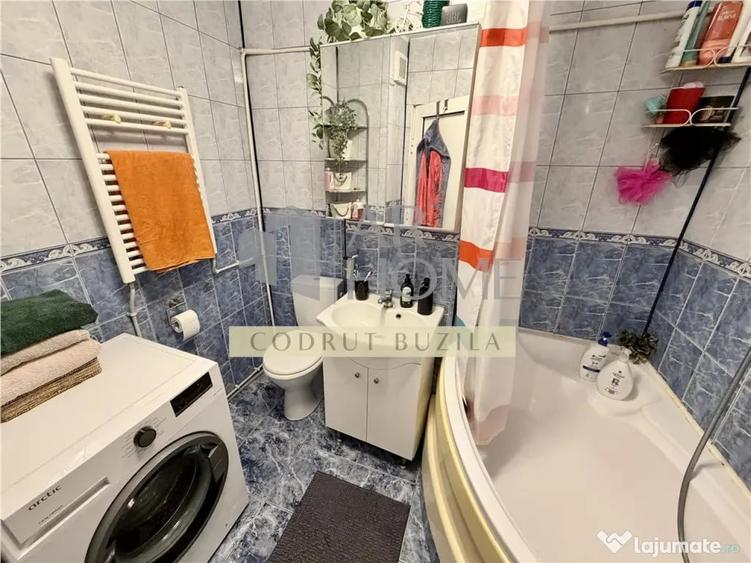 Apartament cu 3 camere decomandat în Ultracentral