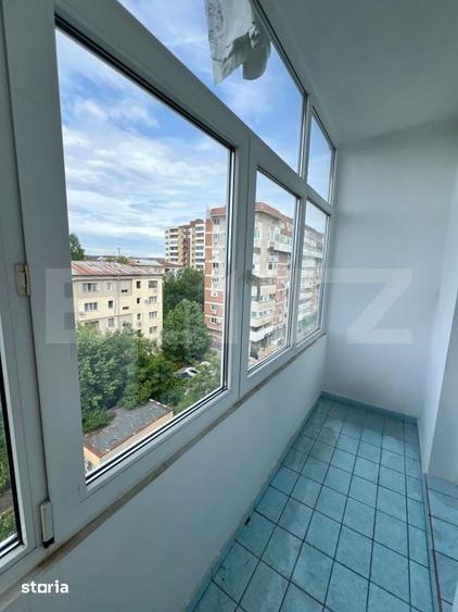Apartament cu 2 camere decomandat în Rovine