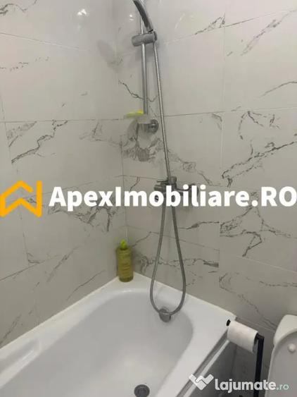 Apartament cu 3 camere semidecomandat în Ozana