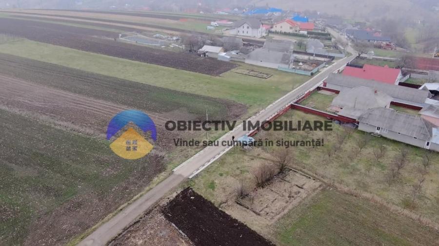 Casă individuală cu 4 camere cu Teren 1800 Mp în Grumăzești