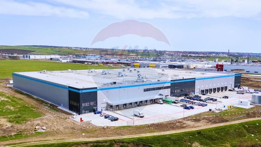 Spațiu industrial, de 1,600 mp, în Brătuleni
