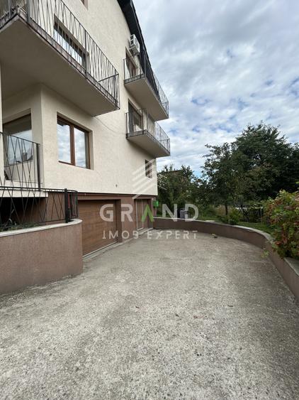 Duplex cu 5 camere cu Canalizare în Mănăștur