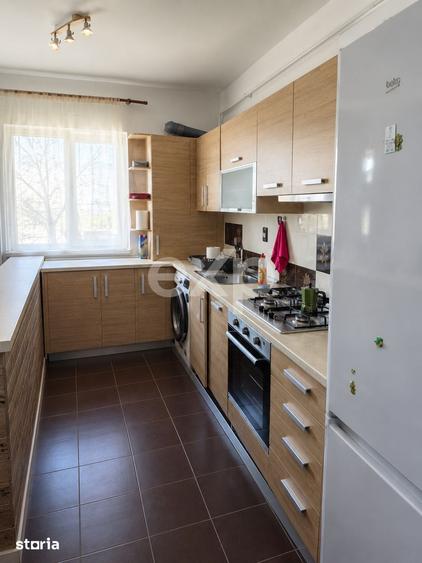 Apartament 3 camere | Parcare | Zona Stejarului - 1