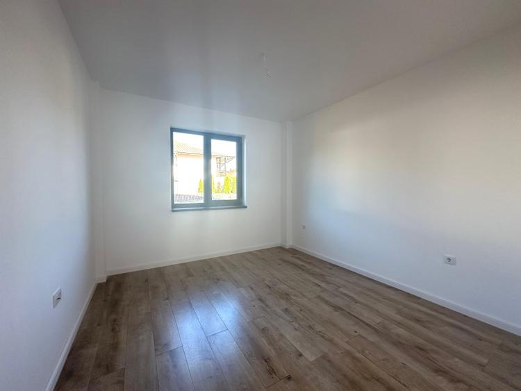 Apartament cu 3 camere decomandat în Popas Păcurari