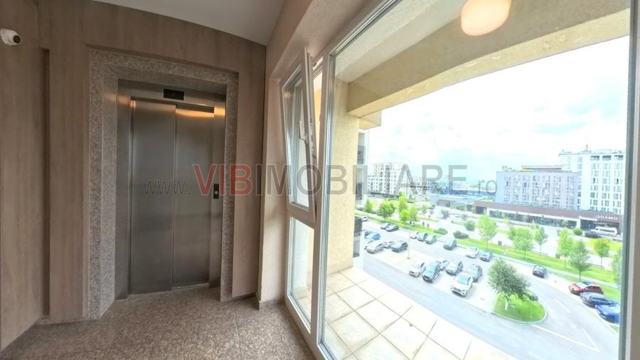 Apartament cu 2 camere semidecomandat, mobilat în Tractorul