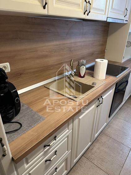 Apartament cu 2 camere semidecomandat, mobilat în Lipovei