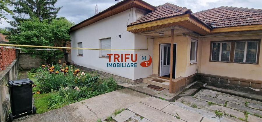 Casă individuală cu 4 camere cu Canalizare în Cetate