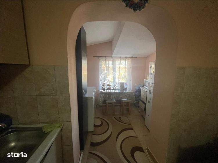 Casă cu 4 camere în Vânători