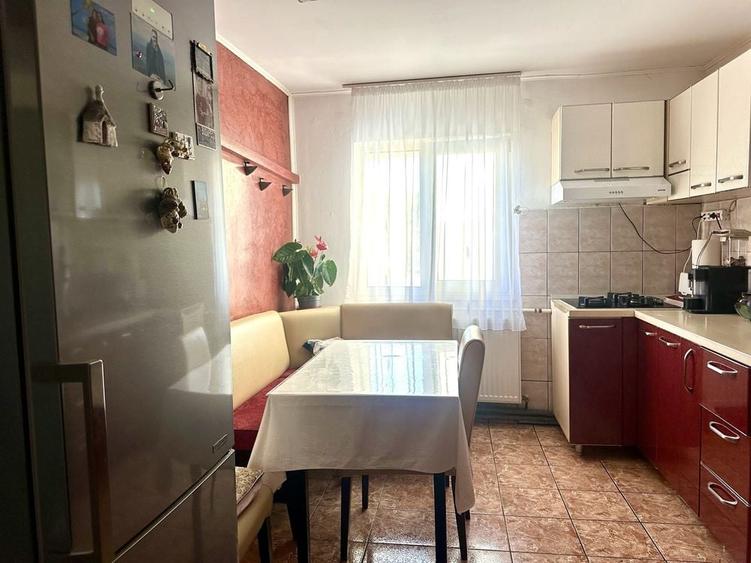 Apartament cu 3 camere în Central