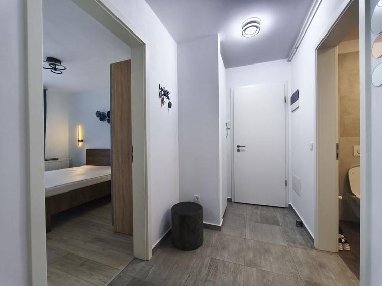 Apartament cu 2 camere decomandat în Exterior Vest