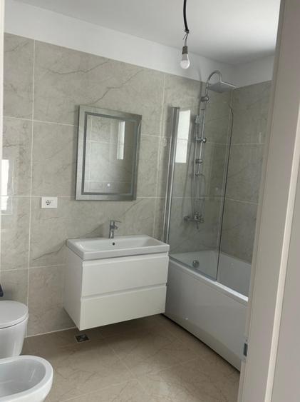 Casă individuală cu 4 camere cu Teren 250 Mp în Valea Lupului