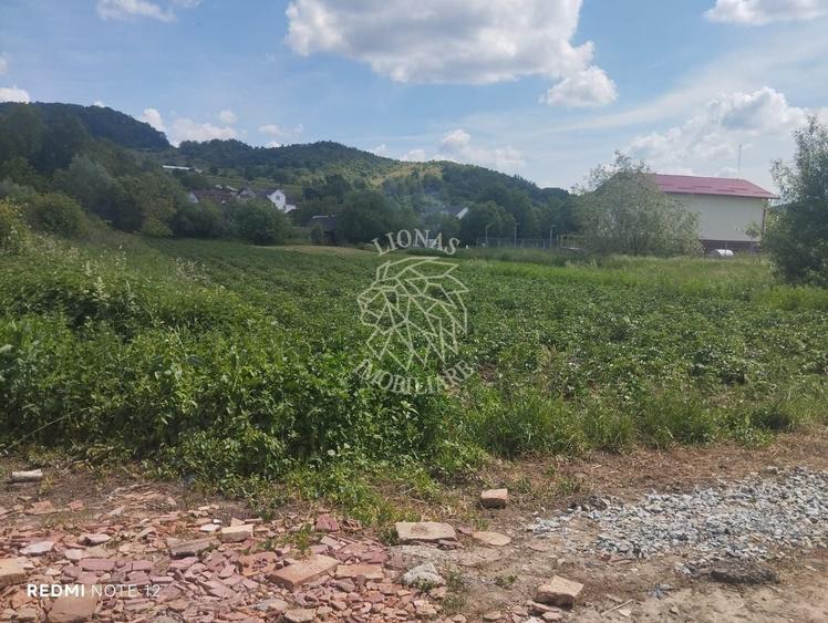 Teren Construcții extravilan de 5832 mp, în Unirea