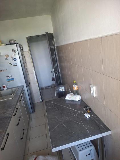 Apartament cu 2 camere decomandat în Berceni