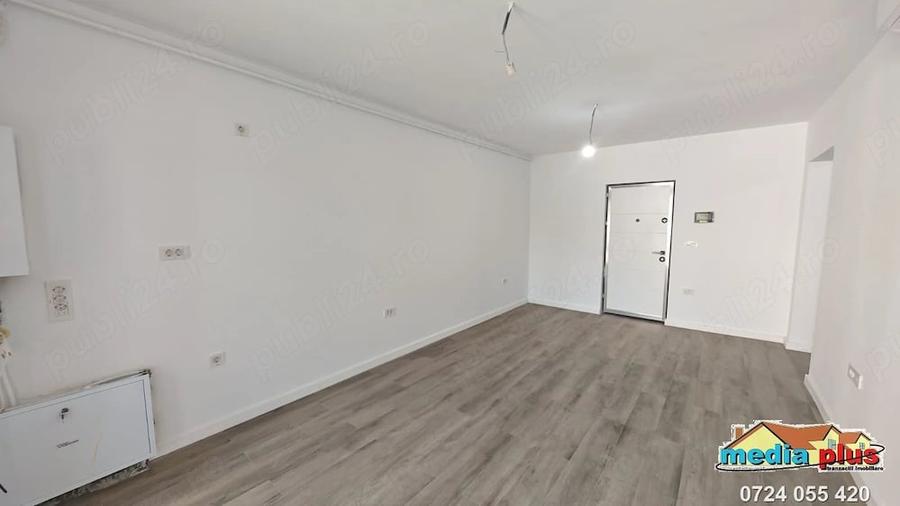 Garsonieră decomandată în Central