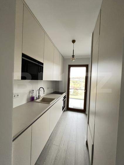 Apartament cu 2 camere decomandat, mobilat în Calea Moldovei