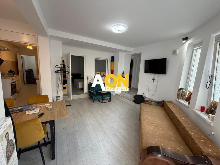 Apartament cu 3 camere decomandat, mobilat în Cetate