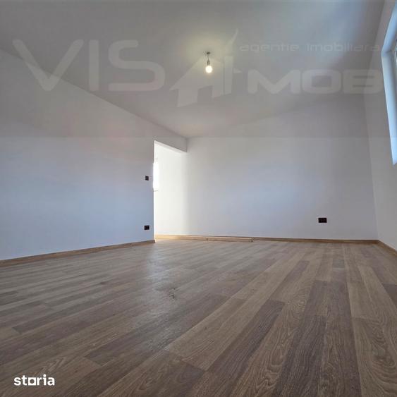Casă cu 2 camere cu Teren 380 Mp în Central