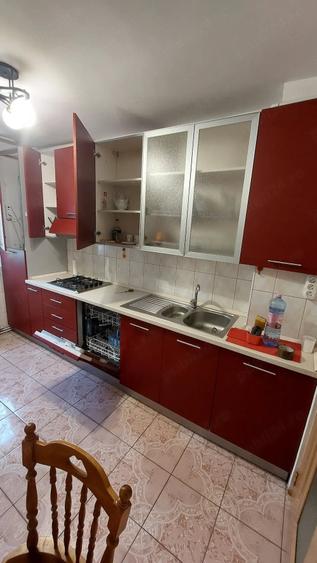 Apartament cu 2 camere decomandat în Narcisa