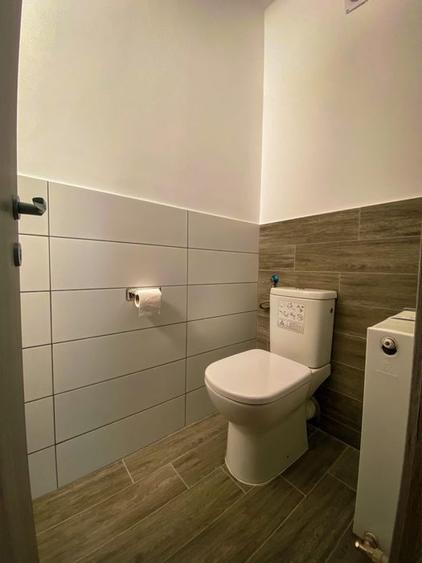 Apartament cu 3 camere decomandat, mobilat în Tractorul
