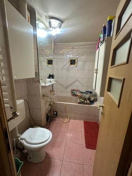 Apartament cu 2 camere decomandat în Arcu