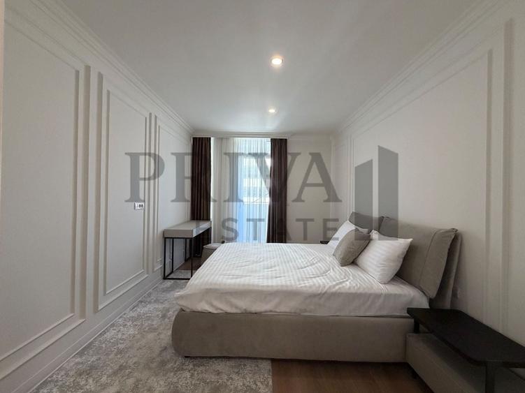 Apartament cu 3 camere decomandat, mobilat în Aradului