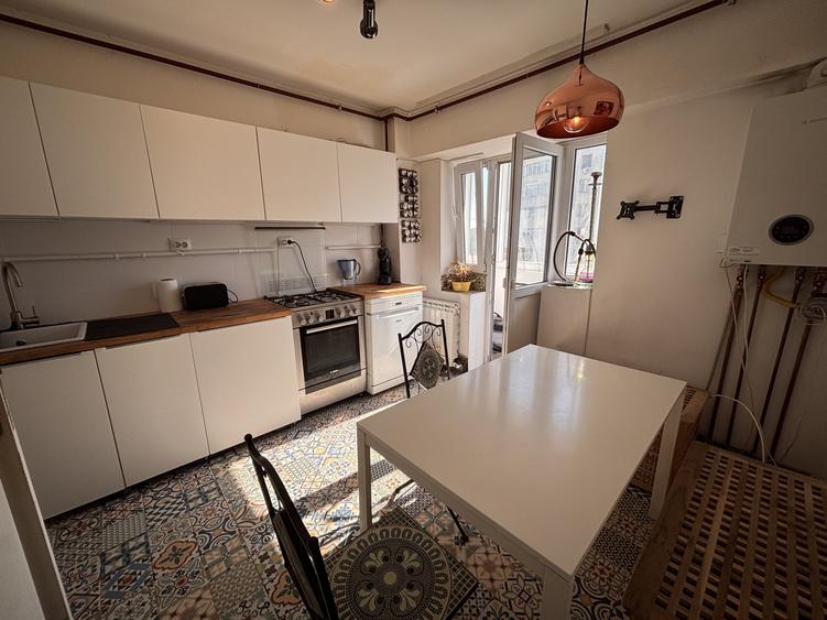 Apartament cu 2 camere decomandat, mobilat în Moșilor