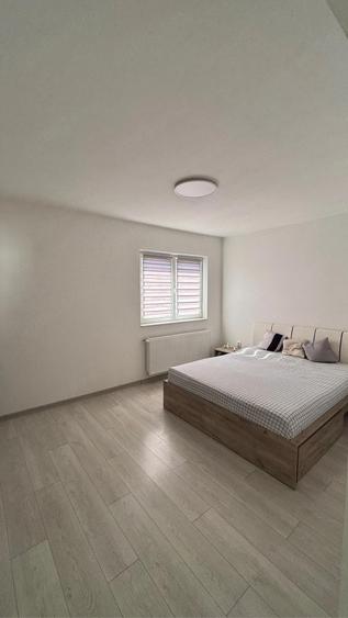 Casă cu 4 camere cu Teren 237 Mp în Central