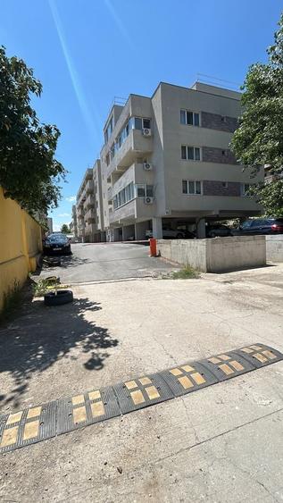 2camdec+parcare, str.Solstitiului 8, aprox. 13min metrou D.Leonida - 20